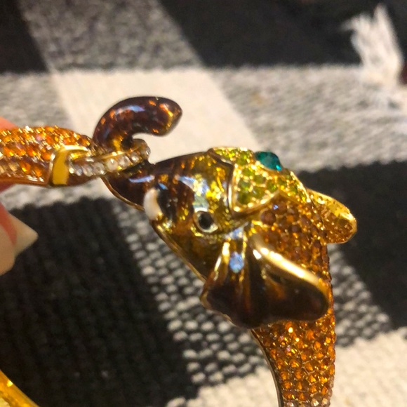 Elephant Bangle Bracelet. NWOT - Picture 2 of 9
